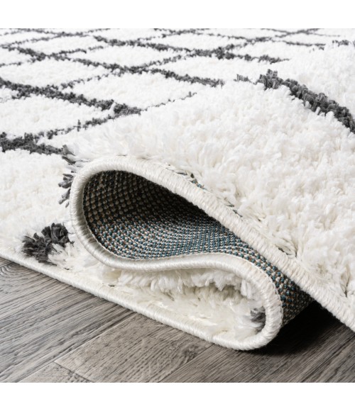 MOROCCAN HYPE Area Rug Arenal Geometric Grid Shag White/Gray 2 ft. x 10 ft. Runner Rug