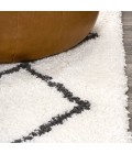 MOROCCAN HYPE Area Rug Cami Moroccan Style Diamond Shag White/Gray 4 ft. x 6 ft. Area Rug