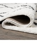 MOROCCAN HYPE Area Rug Cami Moroccan Style Diamond Shag White/Gray 2 ft. x 8 ft. Runner Rug