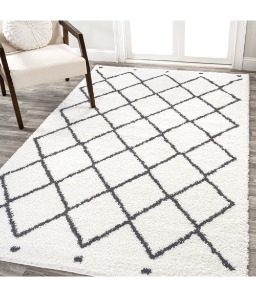 MOROCCAN HYPE Area Rug Cami Moroccan Style Diamond Shag White/Gray 4 ft. x 6 ft. Area Rug