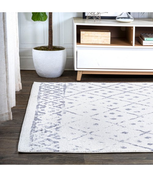 MOROCCAN HYPE Area Rug Juba Moroccan Geometric Diamond Ivory/Gray 5 ft. x 8 ft. Area Rug