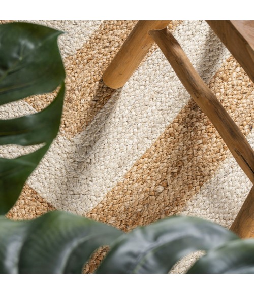 Piper Two-Tone Chevron Round Jute Cream/Natural 5' Round Area Rug