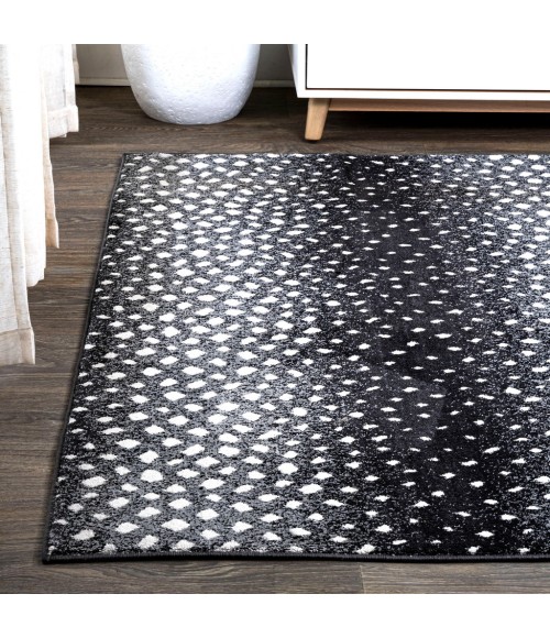 SAFARI Area Rug Antelope Modern Animal Black/Cream 5 ft. x 8 ft. Area Rug