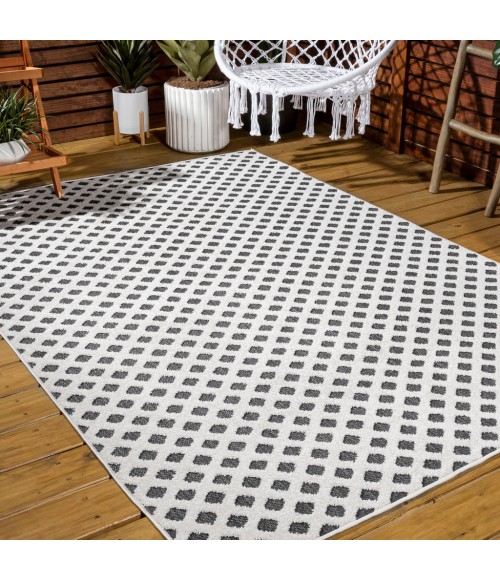 SOUTH BEACH Area Rug Rabat High-Low Pile Mini-Diamond Trellis White/Black 4 ft. x 6 ft. Indoor/Outdoor Area Rug