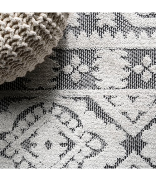SOUTH BEACH Area Rug Citta High-Low Pile Mediterranean Tile White/Black 2 ft. x 8 ft. Indoor/Outdoor Runner Rug