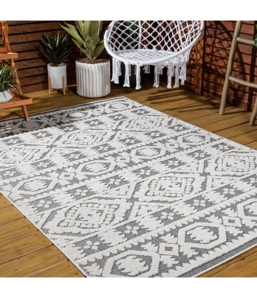 SOUTH BEACH Area Rug Citta High-Low Pile Mediterranean Tile White/Black 4 ft. x 6 ft. Indoor/Outdoor Area Rug