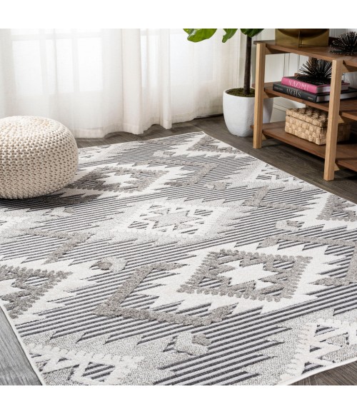 SOUTH BEACH Area Rug Sumak High-Low Pile Neutral Diamond Kilim Gray/White/Black 4 ft. x 6 ft. Indoor/Outdoor Area Rug