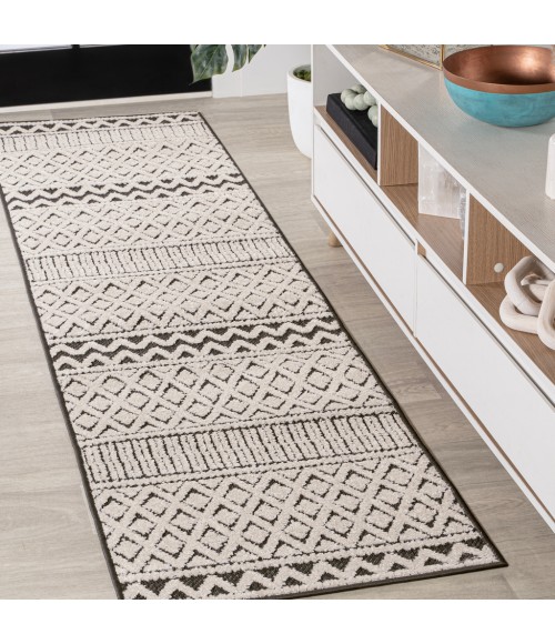 SOUTH BEACH Area Rug Ormond High-Low Modern Trellis Geometric Cream/Black 2 ft. x 8 ft. Indoor/Outdoor Runner Rug