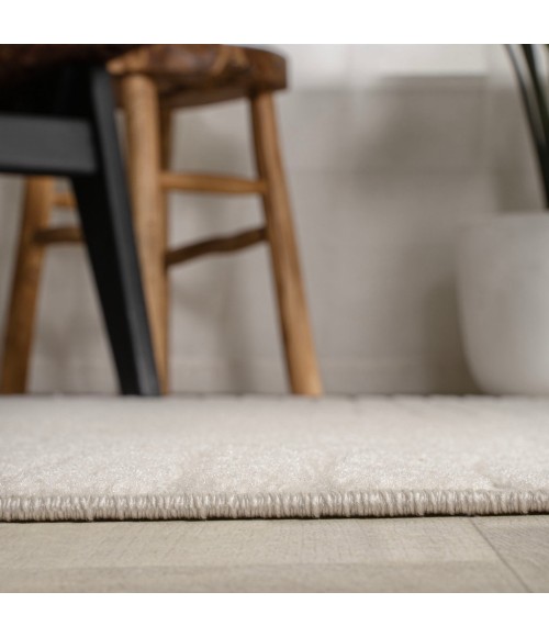 Skagen Minimalist Curve Geometric Ivory/Cream 2 ft. x 8 ft. Runner Rug