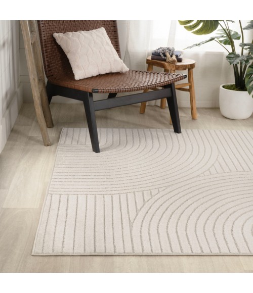 Skagen Minimalist Curve Geometric Ivory/Cream 8 ft. x 10 ft. Area Rug