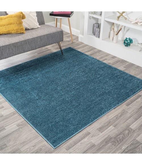 Haze Solid Low-Pile Turquoise 7' Square Area Rug