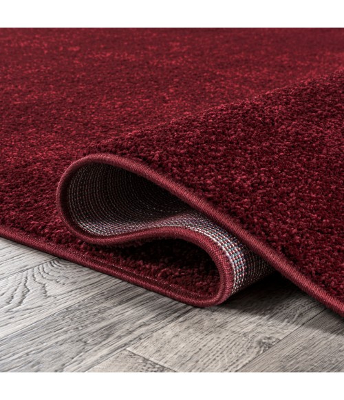 Haze Solid Low-Pile Dark Red 6' Square Area Rug