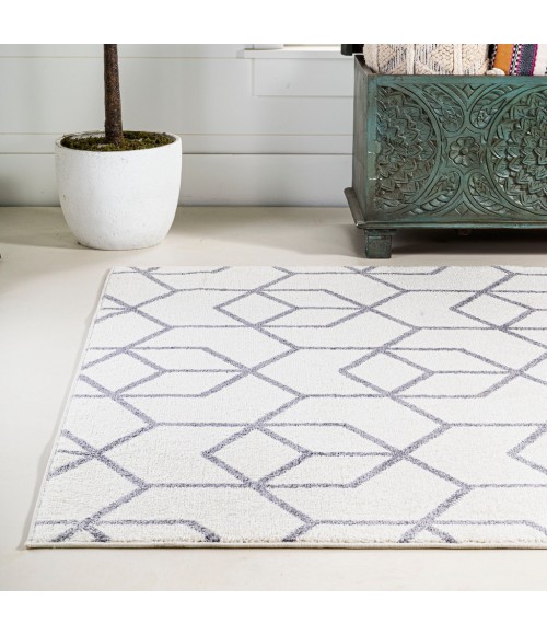 SUPERSOFT Area Rug Tumbling Blocks Modern Geometric White/Gray 4 ft. x 6 ft. Area Rug