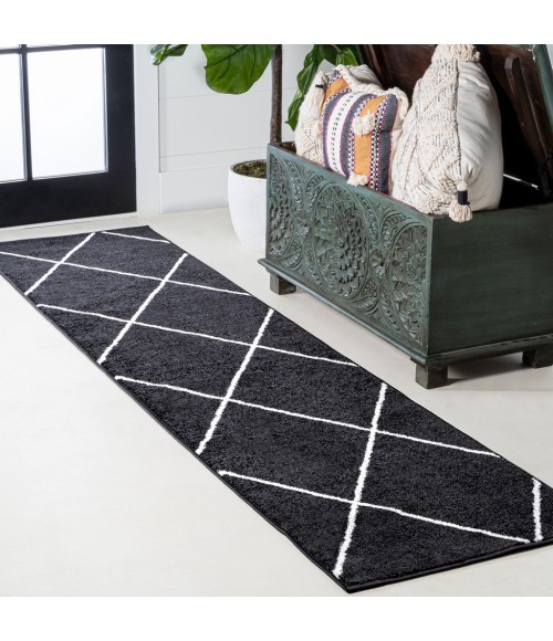 SUPERSOFT Area Rug Cole Minimalist Diamond Trellis Black/White 2 ft. x 10 ft. Runner Rug