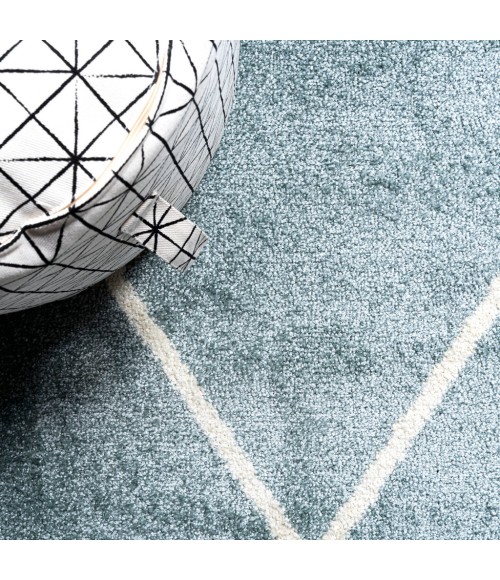 SUPERSOFT Area Rug Cole Minimalist Diamond Trellis Light Blue/White 2 ft. x 8 ft. Runner Rug