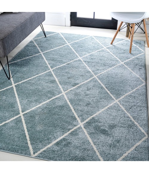 SUPERSOFT Area Rug Cole Minimalist Diamond Trellis Light Blue/White 4 ft. x 6 ft. Area Rug