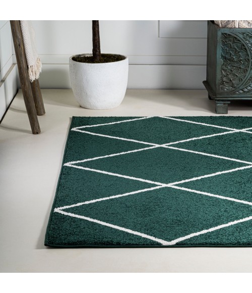 SUPERSOFT Area Rug Cole Minimalist Diamond Trellis Green/White 4 ft. x 6 ft. Area Rug