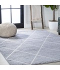 Cole Minimalist Diamond Trellis Light Gray/White 3 ft. x 5 ft. Area Rug