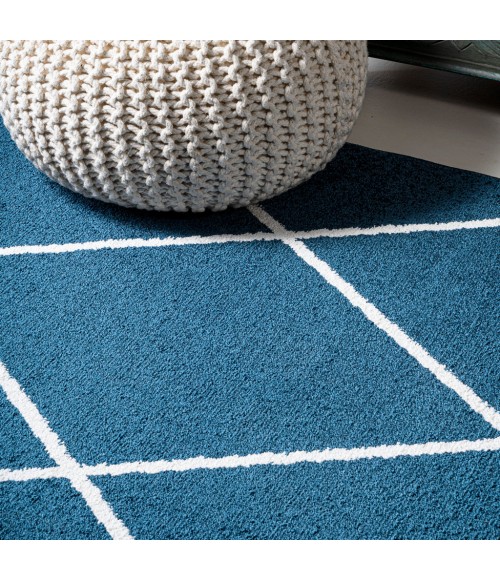 SUPERSOFT Area Rug Cole Minimalist Diamond Trellis Navy/White 2 ft. x 8 ft. Runner Rug