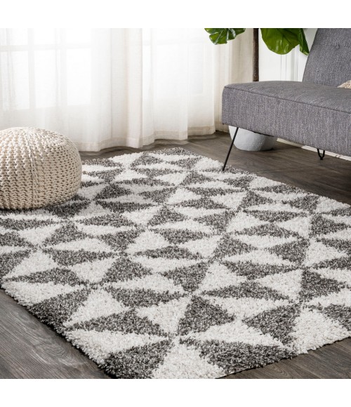LONDON SHAG Area Rug Alcudia Geometric Shag Beige/Dark Gray 4 ft. x 6 ft. Area Rug
