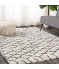 LONDON SHAG Area Rug Algaida Moroccan Diamond Shag Beige/Dark Gray 4 ft. x 6 ft. Area Rug