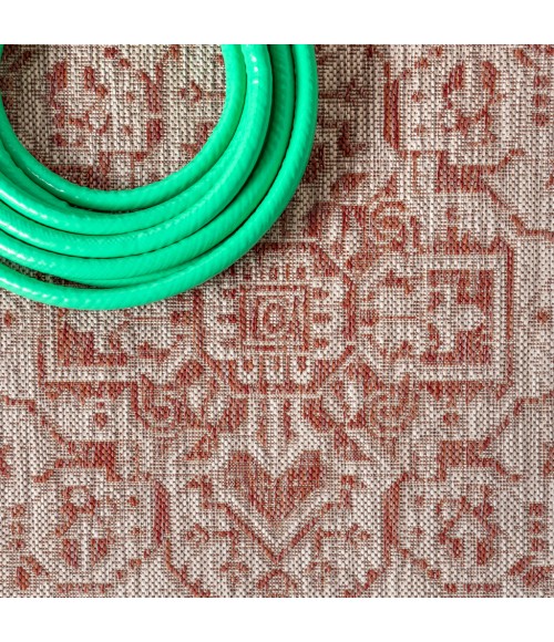 SANTA MONICA Area Rug Sinjuri Medallion Textured Weave Red/Taupe 5' Round Indoor/Outdoor Area Rug
