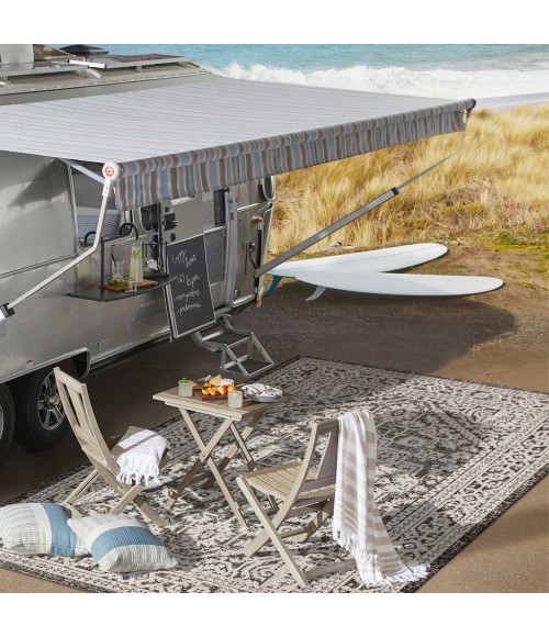 SANTA MONICA Area Rug Sinjuri Medallion Textured Weave Gray/Black 5' Square Indoor/Outdoor Area Rug