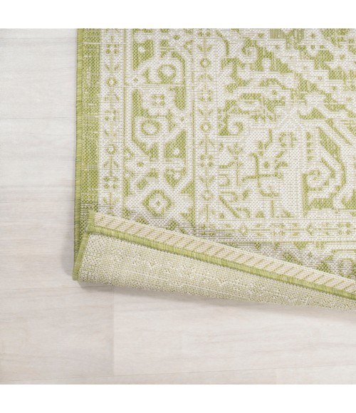 Sinjuri Medallion Textured Weave Green/Cream 2 ft. x 8 ft. Indoor/Outdoor Runner Rug