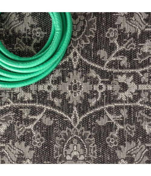 SANTA MONICA Area Rug Palazzo Vine and Border Textured Weave Black/Gray 4 ft. x 6 ft. Indoor/Outdoor Area Rug