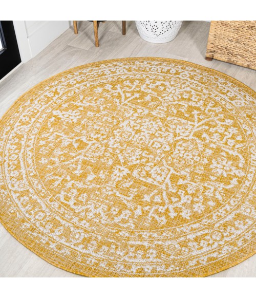 Malta Bohemian Medallion Textured Weave Yellow/Cream 5' Round Indoor/Outdoor Area Rug