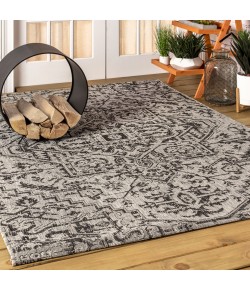 Jonathany Santa Monica SMB105D Black/Gray Area Rug 7 ft. 9 in. X 10 ft. Rectangle