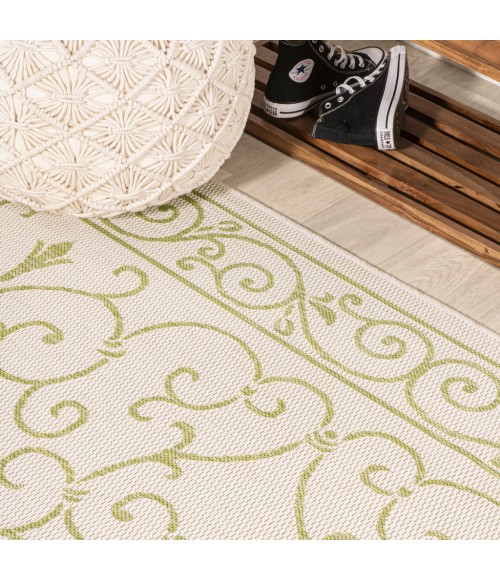 Charleston Vintage Filigree Textured Weave Cream/Green 5' Round Indoor/Outdoor Area Rug