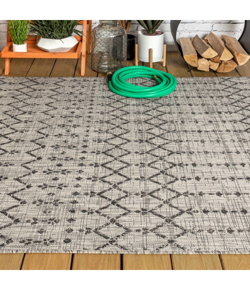 SANTA MONICA Area Rug Ourika Moroccan Geometric Textured Weave Light Gray/Black 3 ft. x 5 ft. Indoor/Outdoor Area Rug