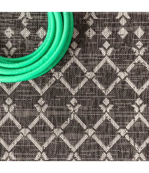 SANTA MONICA Area Rug Ourika Moroccan Geometric Textured Weave Black/Gray 5' Square Indoor/Outdoor Area Rug
