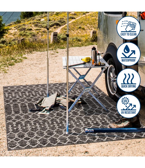 SANTA MONICA Area Rug Ourika Moroccan Geometric Textured Weave Black/Gray 5' Square Indoor/Outdoor Area Rug
