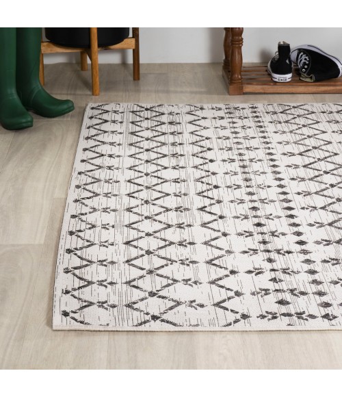 Ourika Moroccan Geometric Textured Weave Cream/Black 5 ft. x 8 ft. Indoor/Outdoor Area Rug