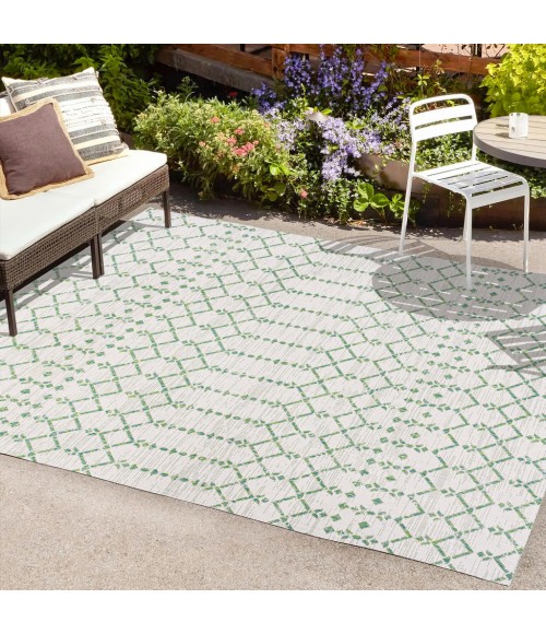 Ourika Moroccan Geometric Textured Weave Green/Ivory 3 ft. x 5 ft. Indoor/Outdoor Area Rug