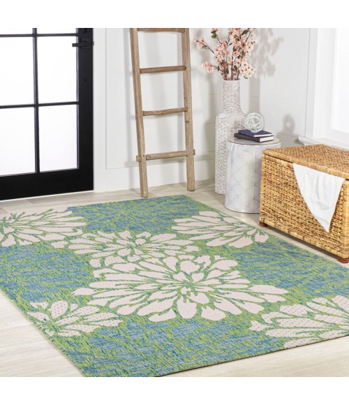Zinnia Modern Floral Textured Weave Cream/Green 4 ft. x 6 ft. Indoor/Outdoor Area Rug