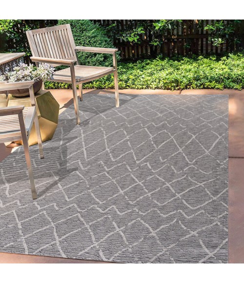 SANTA MONICA Area Rug Madaba Moroccan Trellis Gray/Cream 8 ft. x 10 ft. Indoor/Outdoor Area Rug
