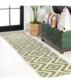 Jonathany Santa Monica SMB116B Green/Cream Area Rug 2 ft. 2 in. X 10 ft. Runner