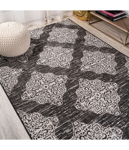 SANTA MONICA Area Rug Tuscany Ornate Medallions Black/Ivory 3 ft. x 5 ft. Indoor/Outdoor Area Rug
