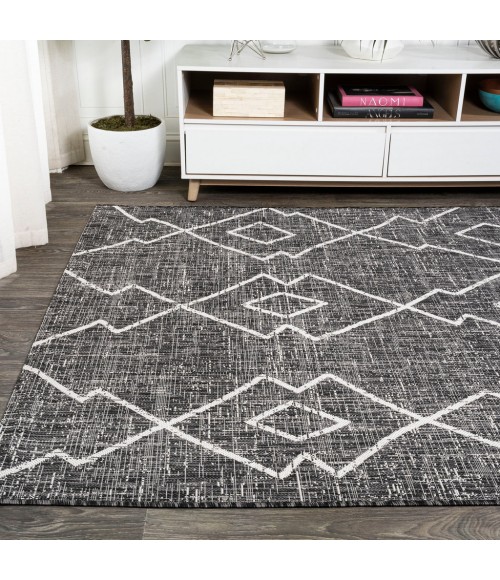 SANTA MONICA Area Rug Carwa Tribal Diamond Trellis Black/Ivory 4 ft. x 6 ft. Indoor/Outdoor Area Rug