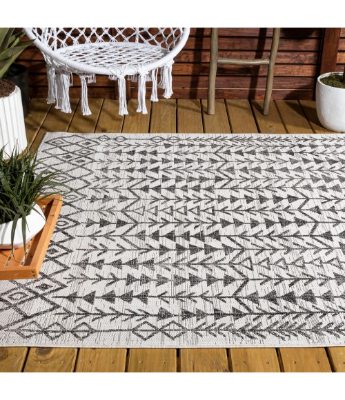 SANTA MONICA Area Rug Tokay Bohemian Geometric Ivory/Black 3 ft. x 5 ft. Indoor/Outdoor Area Rug