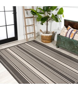 Jonathany Santa Monica SMB202B Black/Cream Area Rug 7 ft. 10 in. X 10 ft. Rectangle