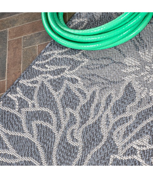 Bahamas Modern All-Over Floral Navy/Gray 2 ft. x 8 ft. Indoor/Outdoor Runner Rug