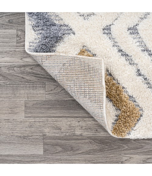 SANTA THERESA Area Rug Amira Diamond Tribal High-Low Multi/Cream 3 ft. x 5 ft. Area Rug