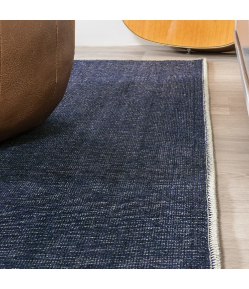 WSH117A Area Rug Linja Solid Centre Stripe Machine-Washable Navy/Gray 8 ft. x 10 ft. Area Rug