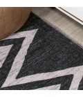 WSH124A Area Rug Siksak Modern Chevron Border Machine-Washable Ivory/Navy 4 ft. x 6 ft. Area Rug