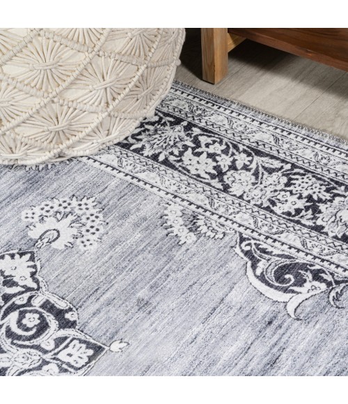 WASHABLE Area Rug Bausch Bohemian Distressed Chenille Machine-Washable Gray/White 3 ft. x 5 ft. Area Rug
