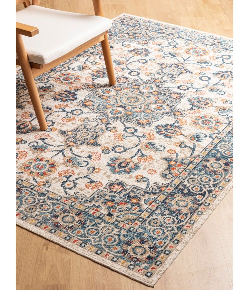 Kaleen Deya Cream DEY04-09-2781 2 ft. 7 in. X 8 ft. 1 in. Runner Rug